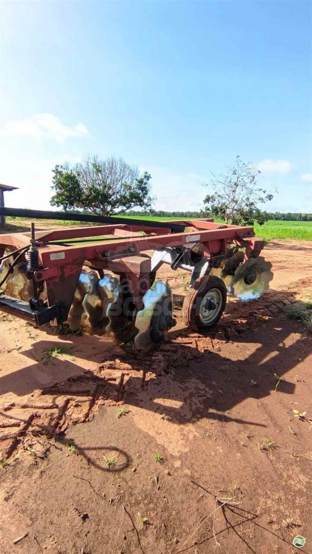 IMPLEMENTOS AGRICOLAS GRADE ARADORA ARADORA 16 DISCOS AgroBoschi SAO JORGE DO IVAI PARANÁ PR
